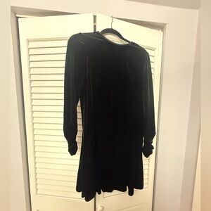 Elegant Black Velvet Dress size M/L